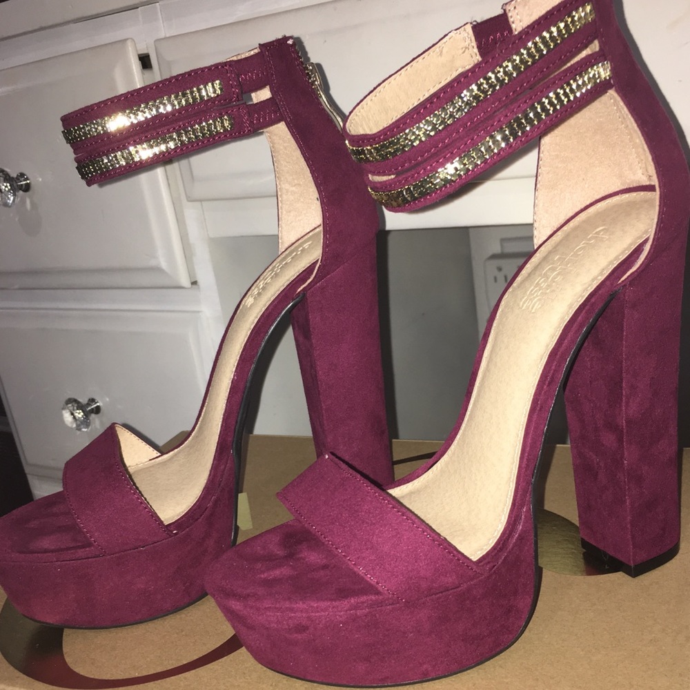 Beautiful Burgundy velvet block heels